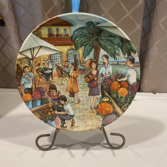 Market Scene in Italy Plate, 11” Plate, Made in Italy - Picture 2 of 4